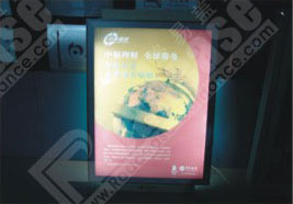 �Ї��y�И��R����